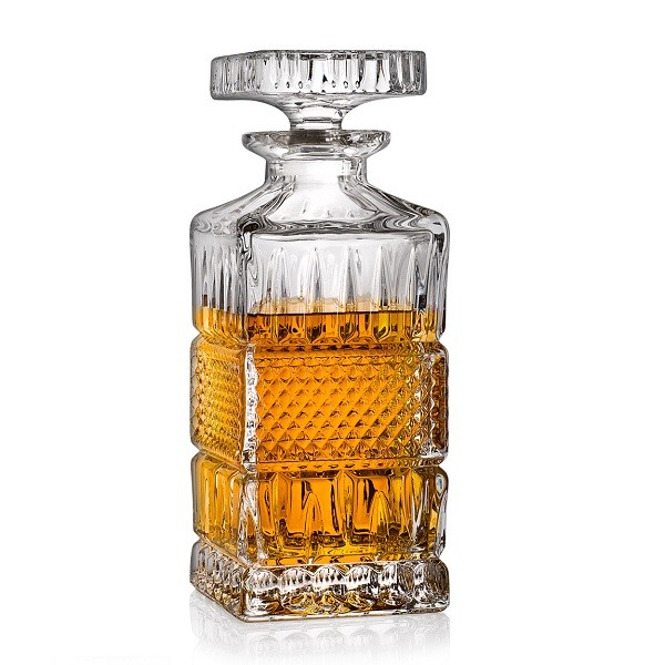 Crystal Bohemia BRITTANY karafa na whisky 0,6 l