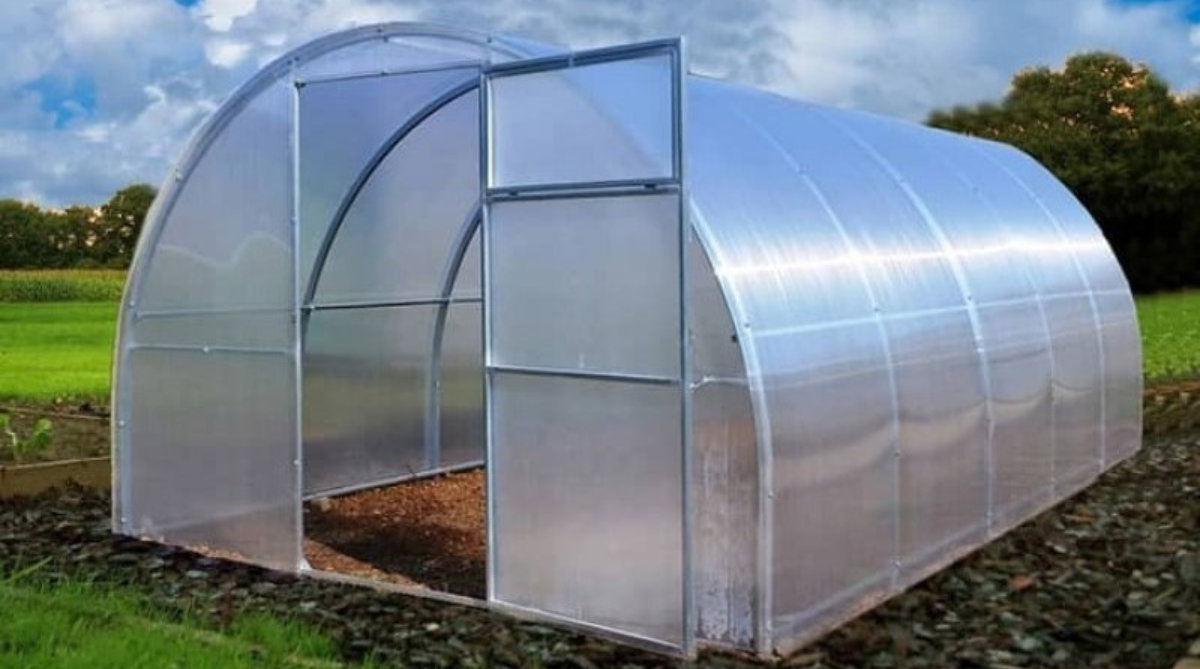 Prečo zvoliť polykarbonátový skleník?