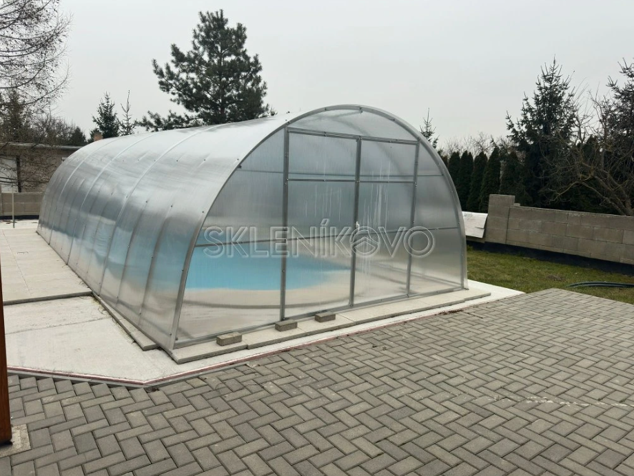 Zastrešenie bazéna 4 x 8 m 