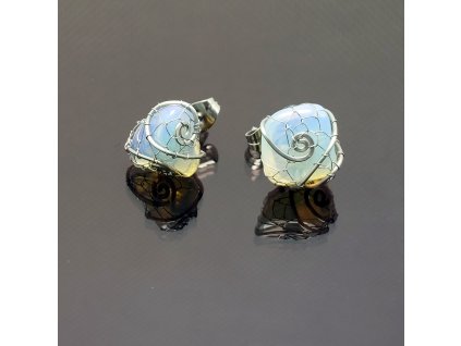 Divočina: puzety opalit