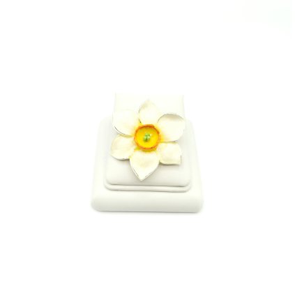 F17959WH Brož Narcis bílý #narcis #ručnímalba #handmadesperky #brož #jarnisperk #originálníšperk #handmade