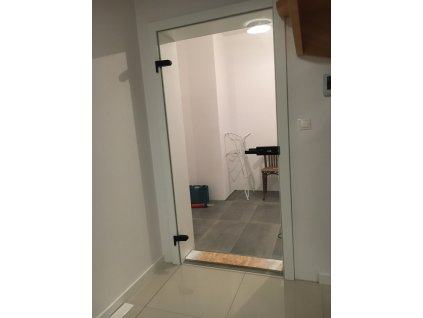 sklenene dvere otocne 51