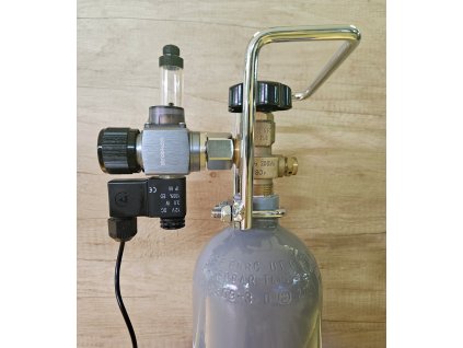 Strideways Regulator CO2 s nočním vypínáním + 5l  plnitelná láhev