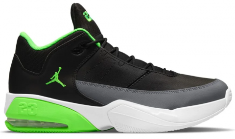 E-shop Nike Jordan Pán. basketbalová obuv Aura 3 Farba: čierna