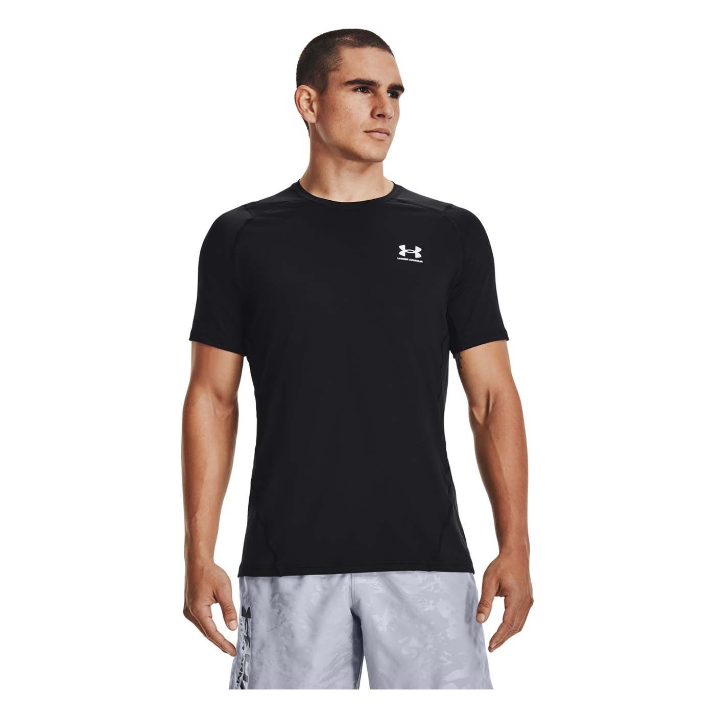 UNDER ARMOUR Pán. tričko HG Armour Fitte Farba: čierna, Veľkosť: M