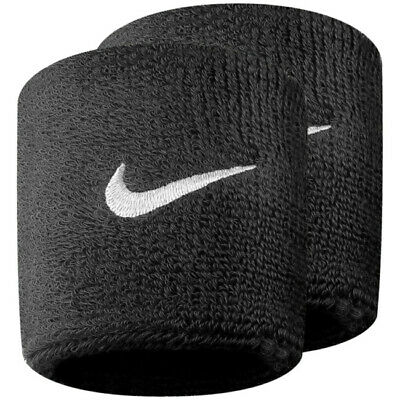 E-shop Nike Swoosh Farba: čierna