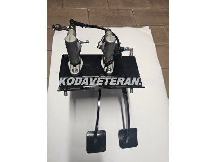 Brzdová konzole 130LR-černá