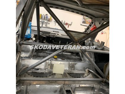 Ochranný rám kompletní Škoda 130LR(105-120-130L) - kříže ve dveřích