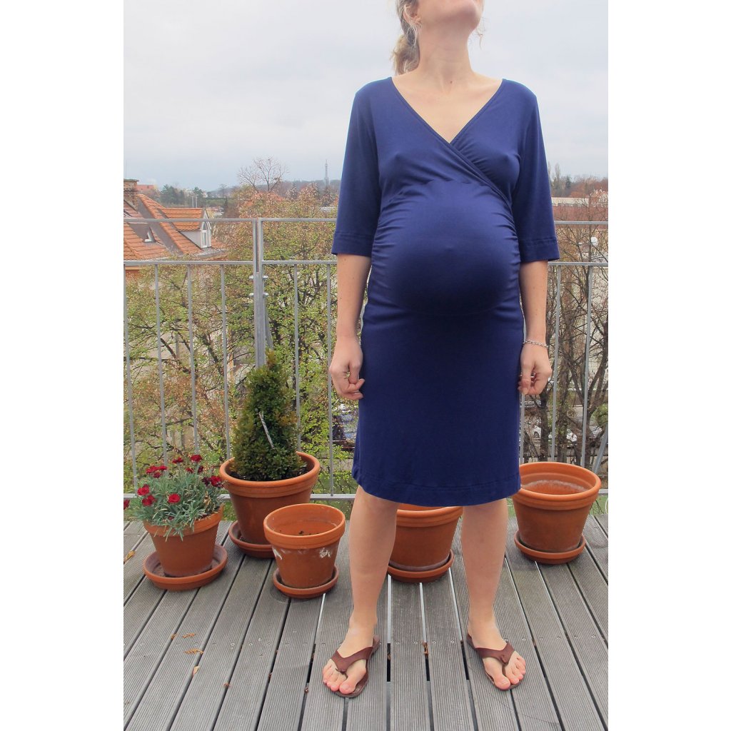 Těhotenské šaty z fialového úpletu, vel. M
