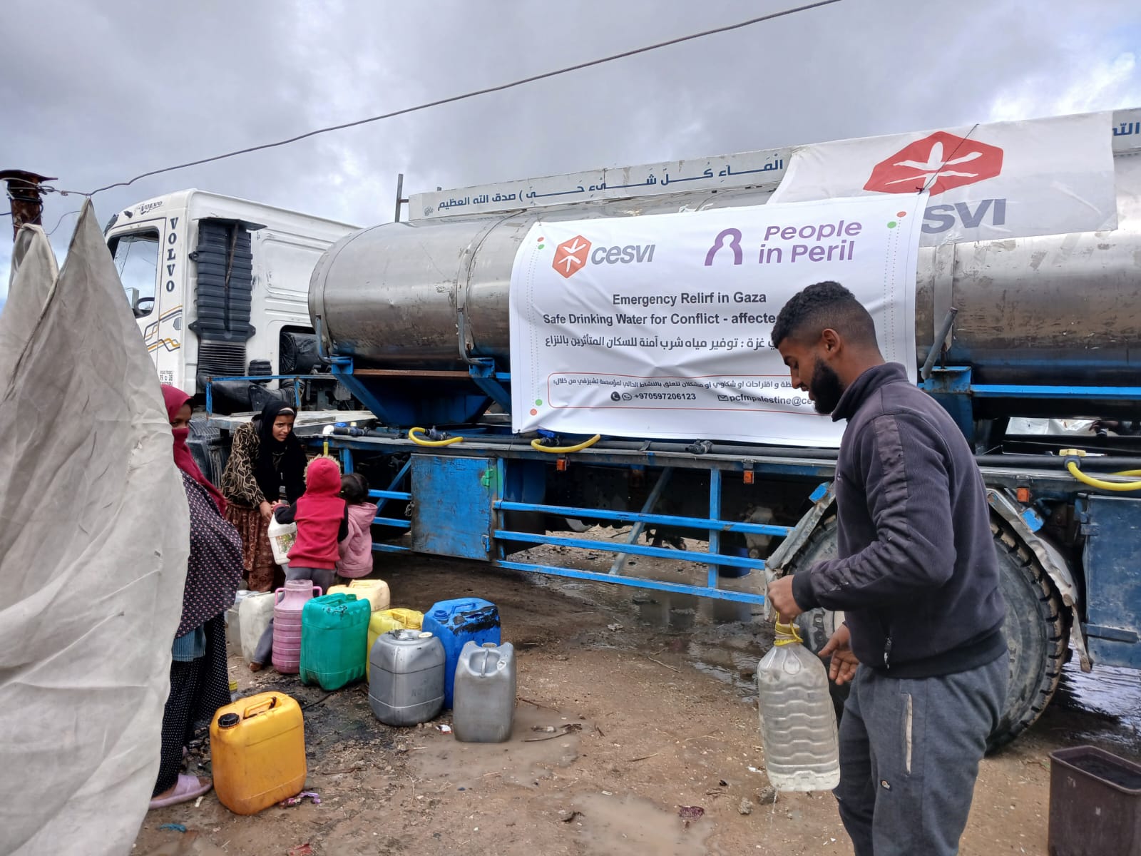 Drinking Water for 2,000 People in Gaza
