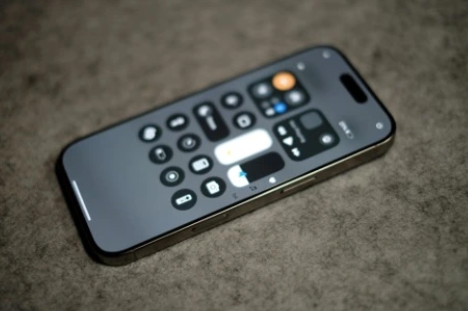 Jak restartovat iPhone: Kompletní průvodce pro všechny modely