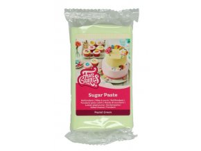 fun cakes pastel green