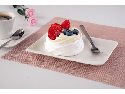 pavlova dezert