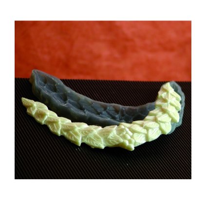 10382 forma silikonova 3d listy s hroznem 12 4x2 5 v 0 5cm