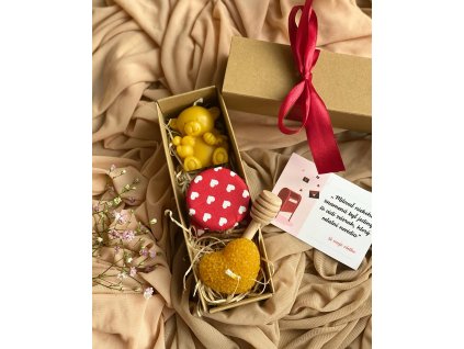 Valentínska  krabička  s mackom