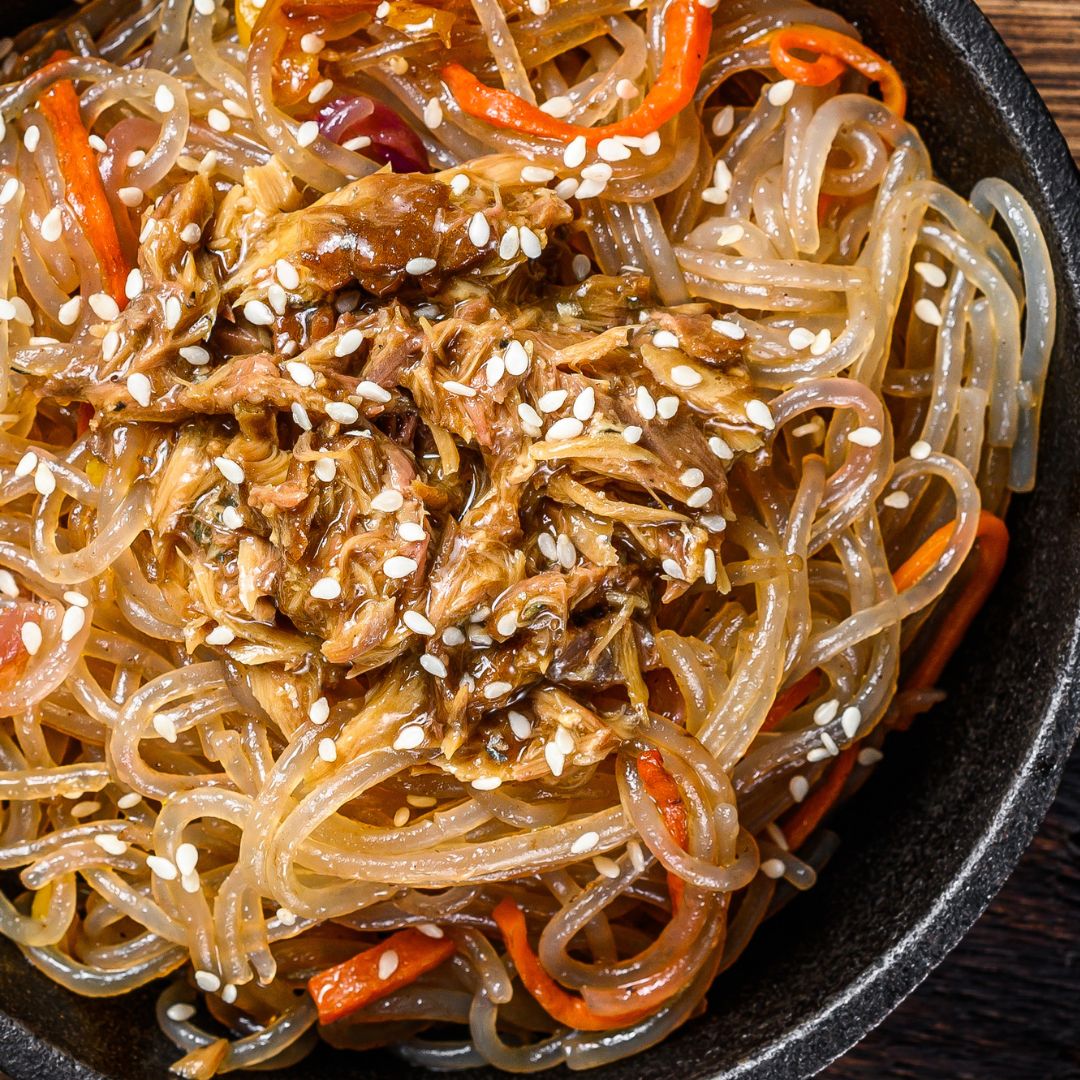 Skleněné nudle se zeleninou a vejcem