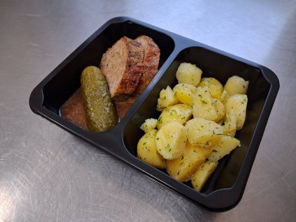 1 sekaná s bramborem