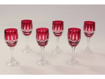 715 sklenice vodka 45 ml