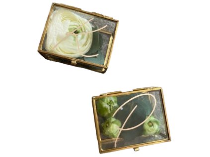 Samolepící iniciály na box na prstýnky (text dle vlastního přání)