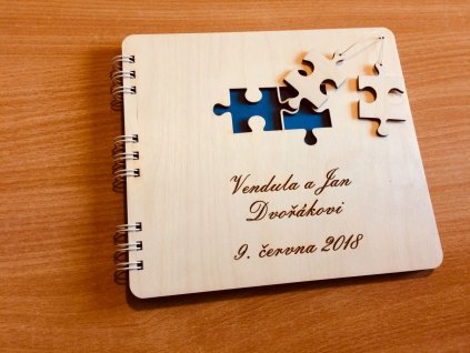 Kniha hostů s puzzlíky