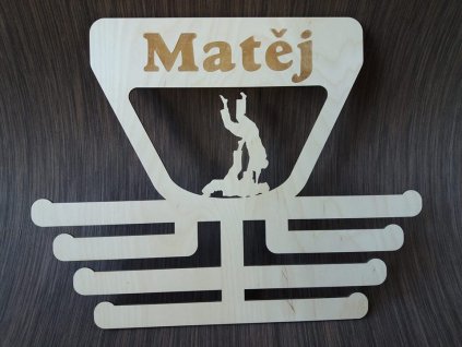 věšák na medaile judo