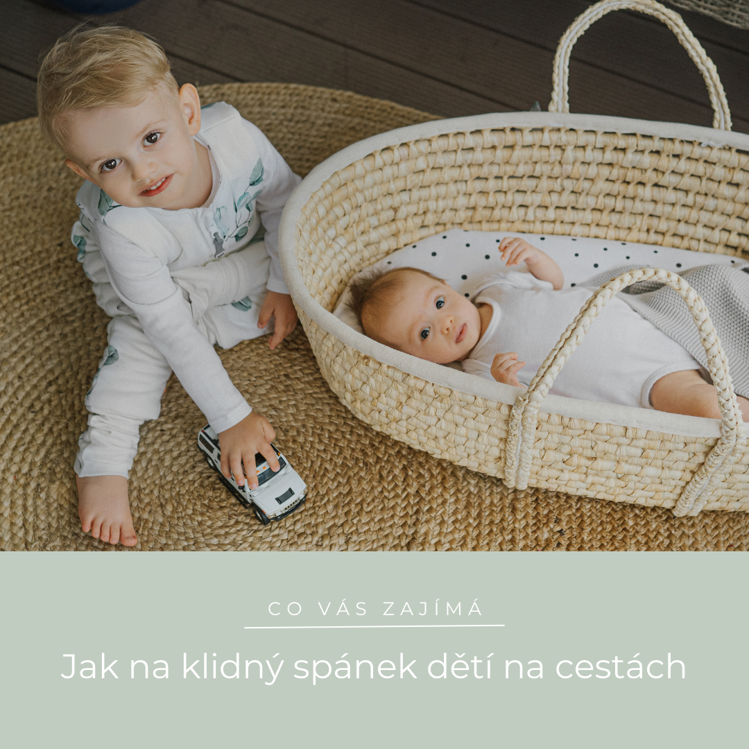 Spánek dětí na cestách