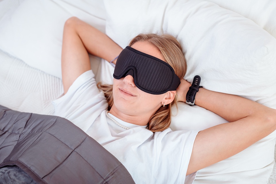 Masky na spaní