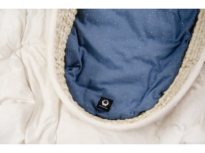 universalni muselinová vlozka do hluboke korby kocarku mojzisova kose sleepsheep modrá se zlatymi kapickami