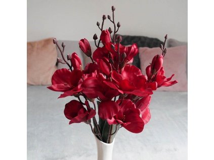 101021 umele kvetiny do vazy cervene akce
