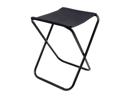 černá stolička