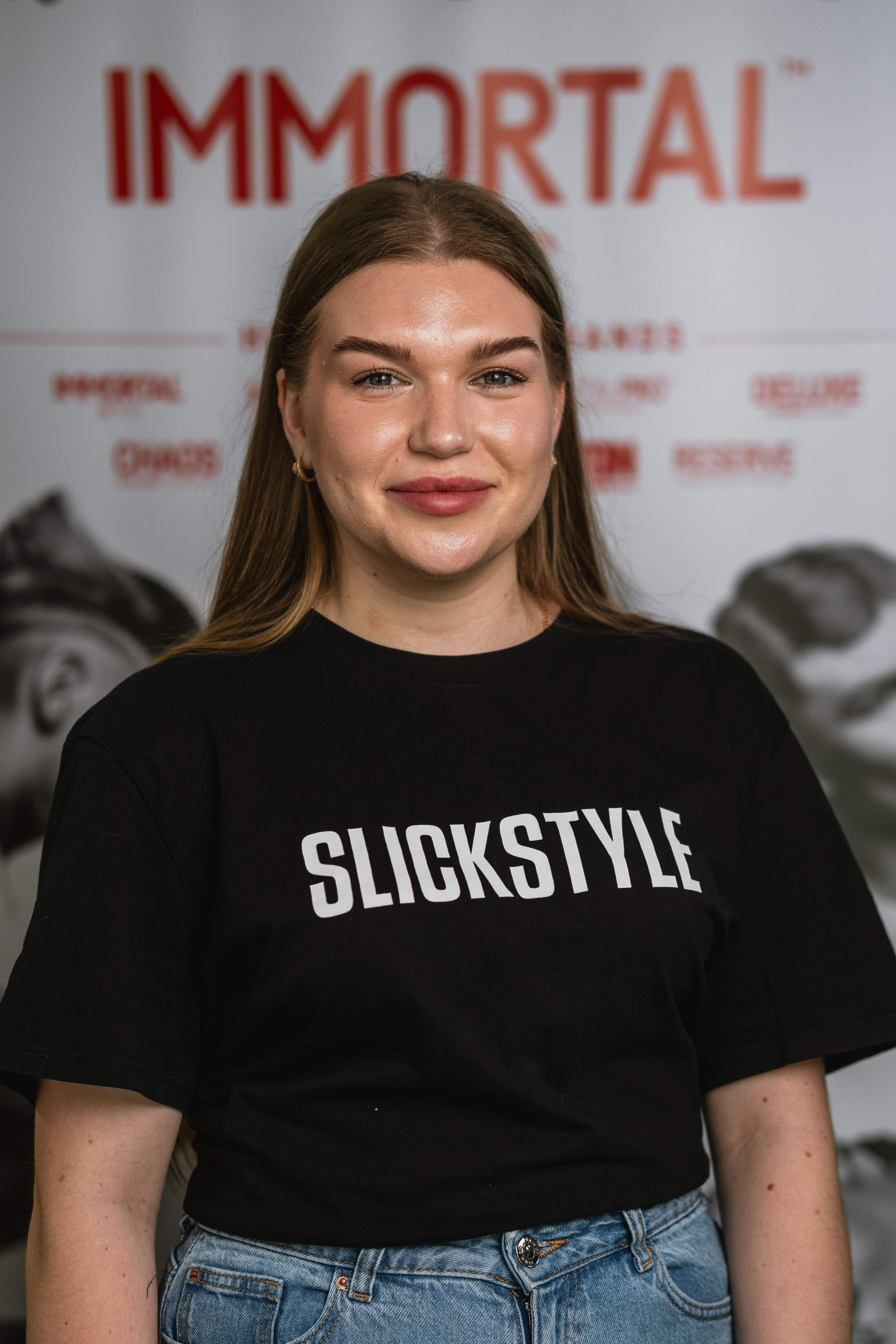 Alena – příprava a expedice objednávek, vedoucí osobního prodeje na showroomu