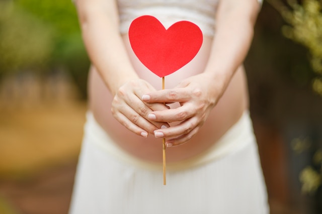 Čo znamenajú skratky v tehotenskej knižke?