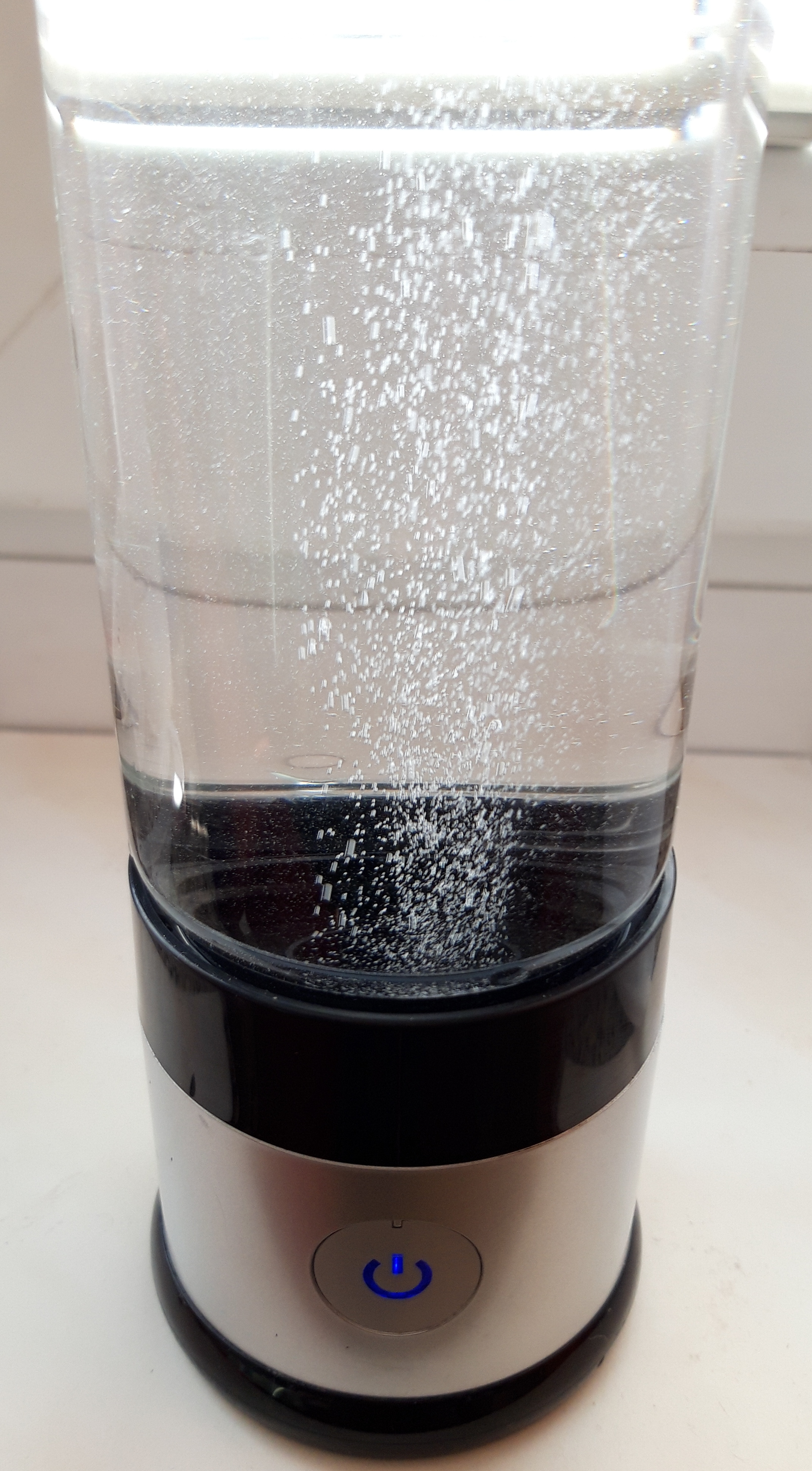 Jak si jednoduše zlepšit Zdraví - vodíková voda