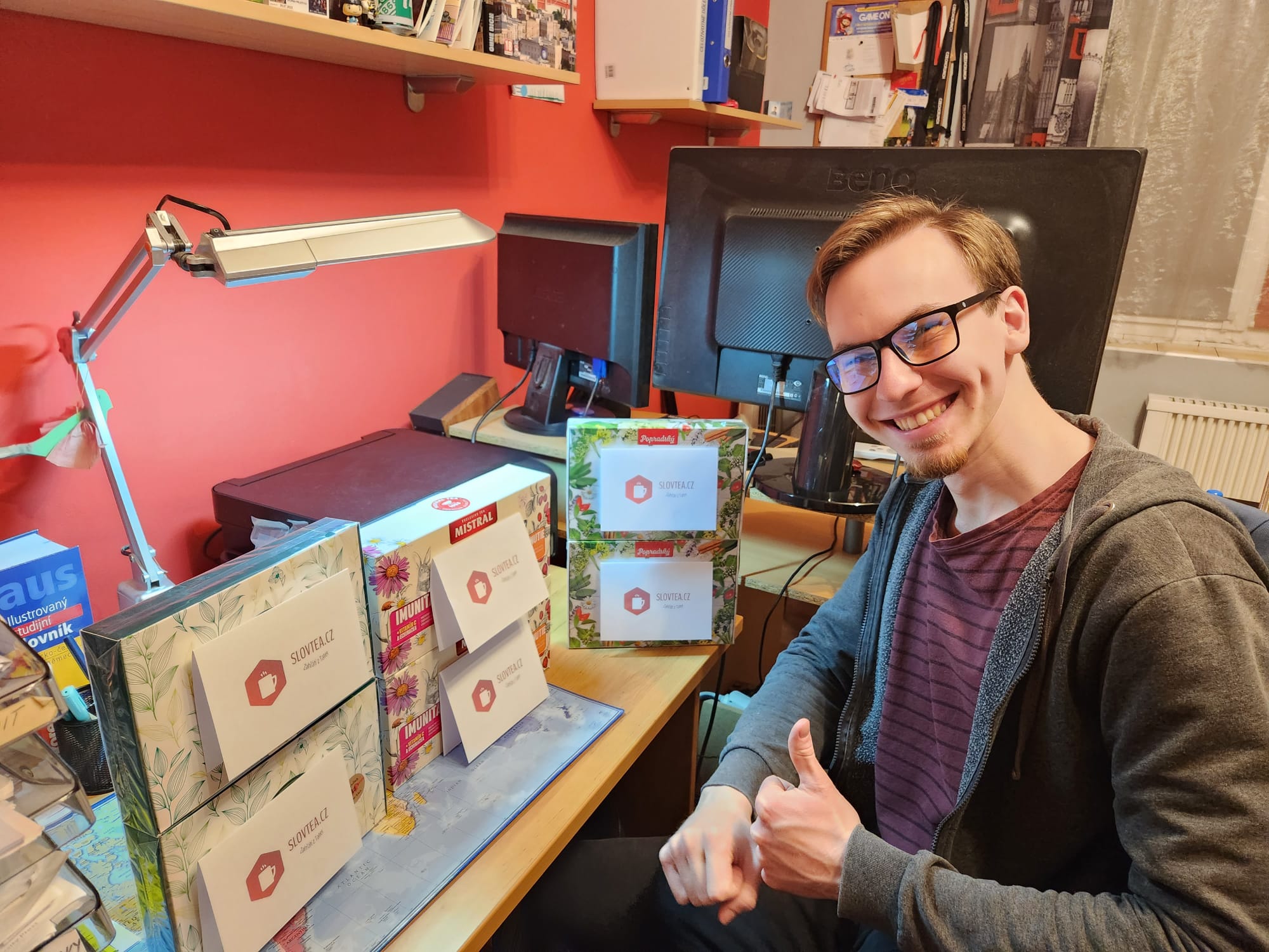 Podpořili jsme ples ZŠ Hostivice! 💃🏻