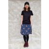 sukně Žena s vánočním ptáčkem modrá