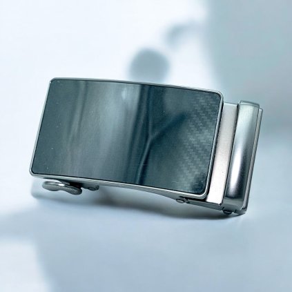 spona_slusnak_carbon-mirror_01