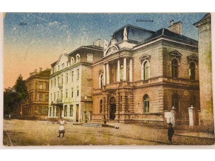 035B2DDD 0F30 489D A1D8 3D26628CE5B2