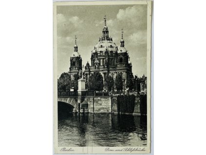 Berlín - katedrála a hradní most