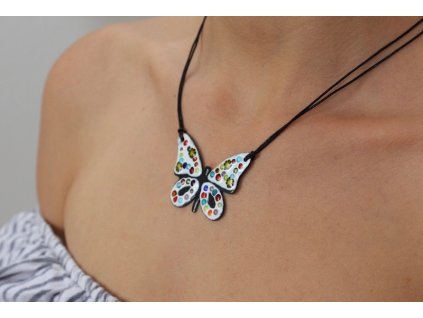 659 5 nahrdlenik motyl