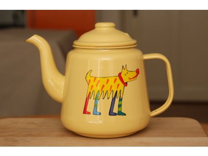 179 8 tea pot with dog