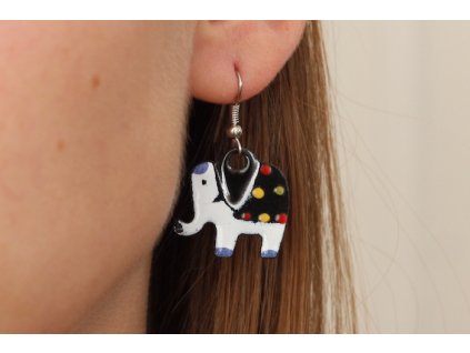 518 elephant earrings