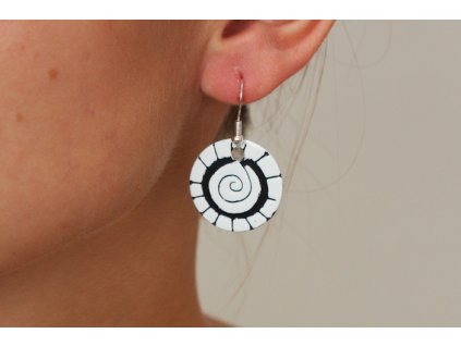 605 earrings simple