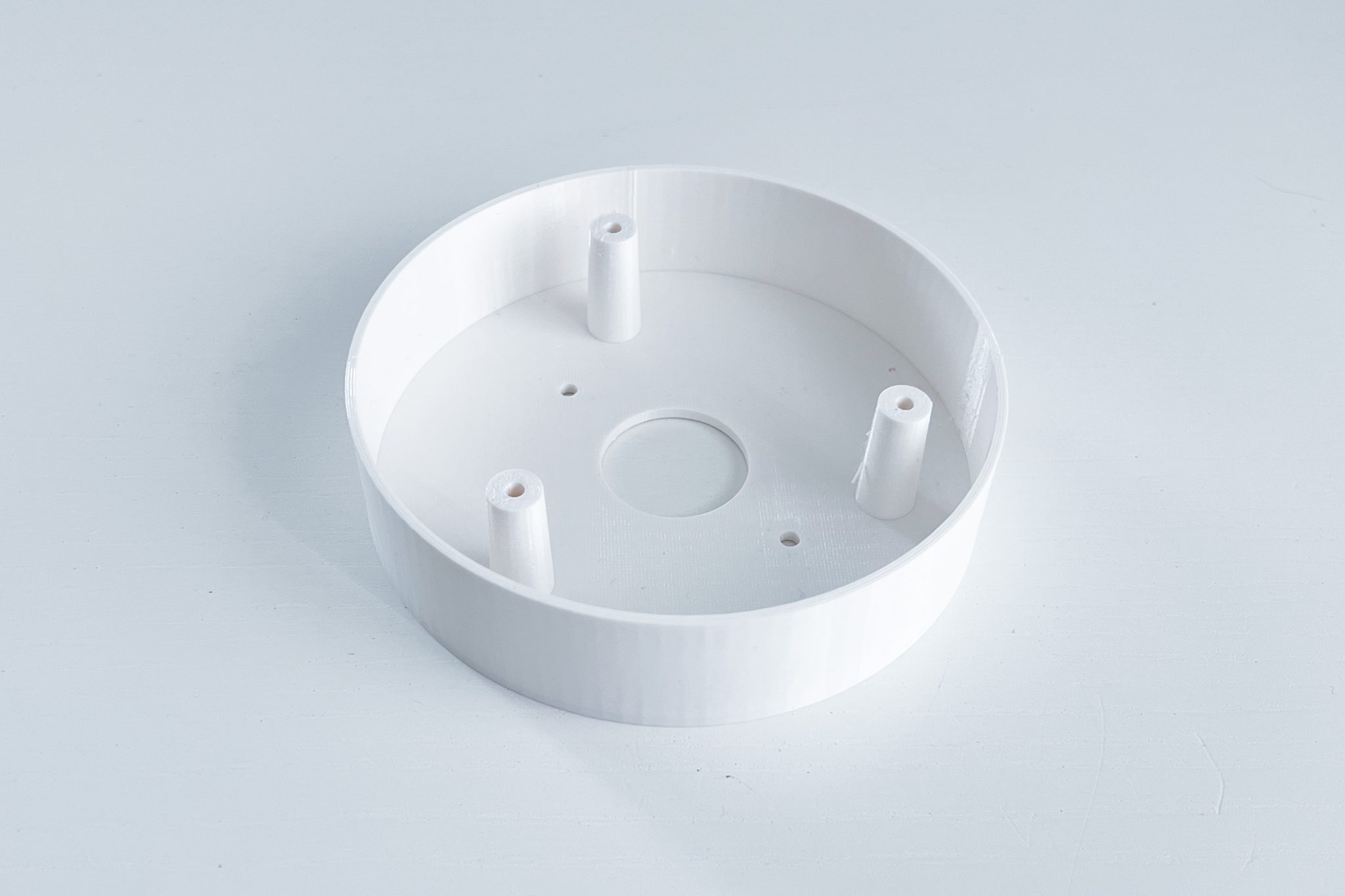 TP-LINK držák s kabelovou krytkou pro kamery VIGI C400/C440/C440-W na stěnu nebo strop bílý D-VIGIC4X-C OEM