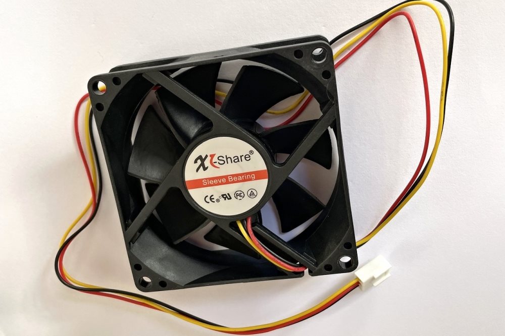 EUROCASE ventilátor 80mm, 12V (3pin) 841451901089 Eurocase