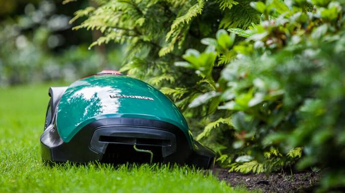 JEDNODUŠE dokonalý trávník ... 