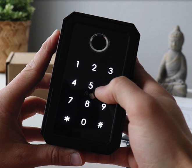 Recenze: Chytrá schránka na klíče Smoot Air Keybox – ideální řešení pro pronajímatele