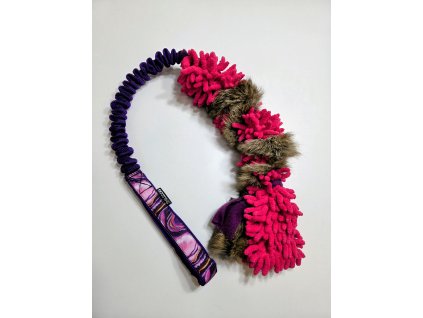 Zapletený mop s králíkem