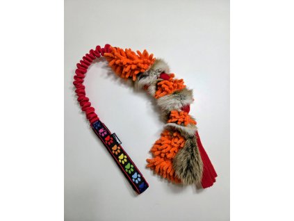 Zapletený mop s králíkem