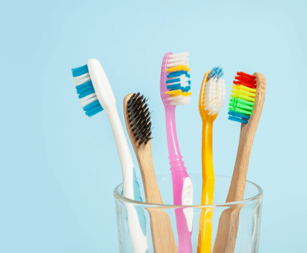 Používáte správný kartáček na zuby? Poradíme Vám, jak si vybrat ten nejlepší