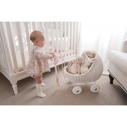 Smallstuff White Wicker Pram 51001-02  Ruční výroba